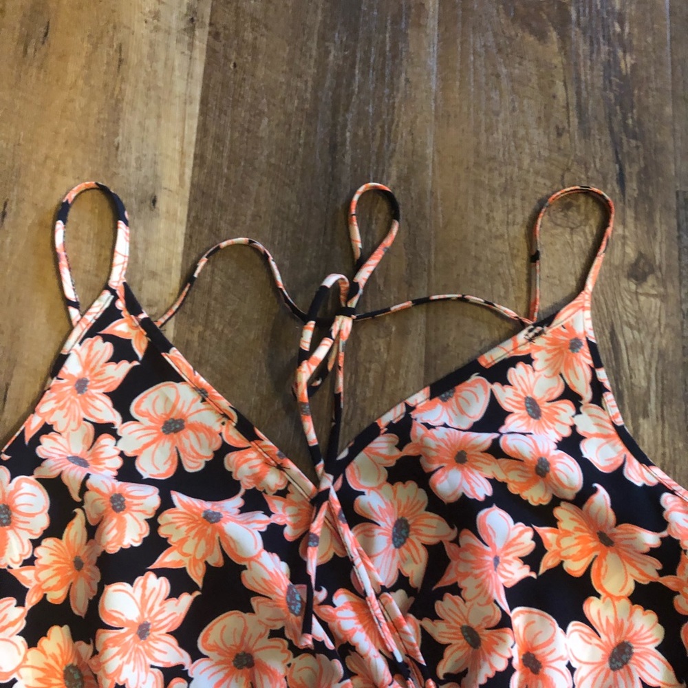 Floral dress - Picture 2 of 2
